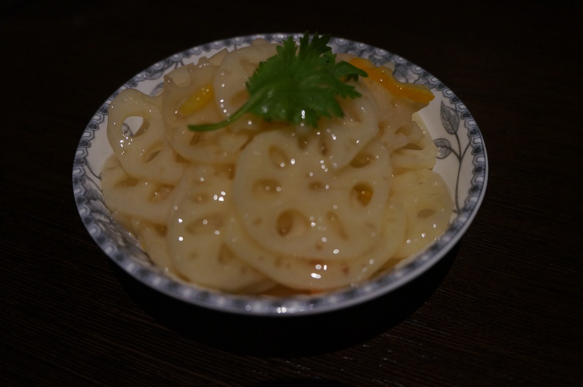 Lotus root with a pomelo sauce