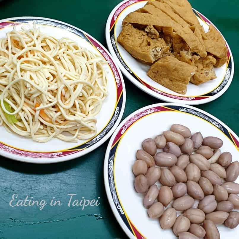Beef Noodle Soup Taipei - there are so many incredible side dishes that really should not be missed.