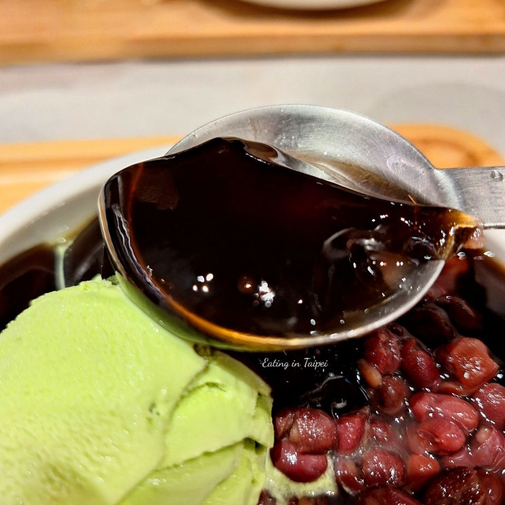 Pa Shih Mesona assorted grass jelly combo with matcha icecream 2