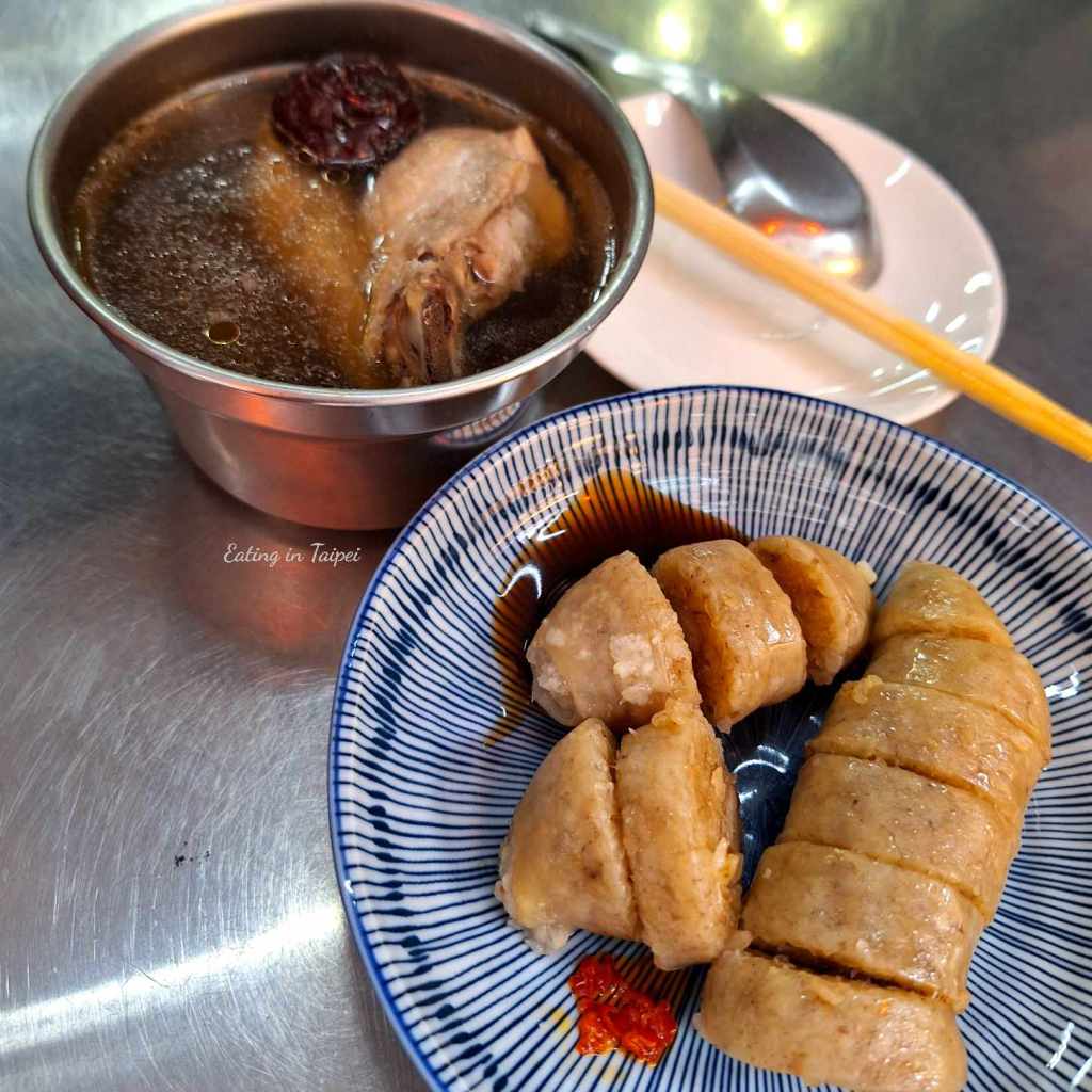 Shilin night market Sticky Rice Sausage set 2